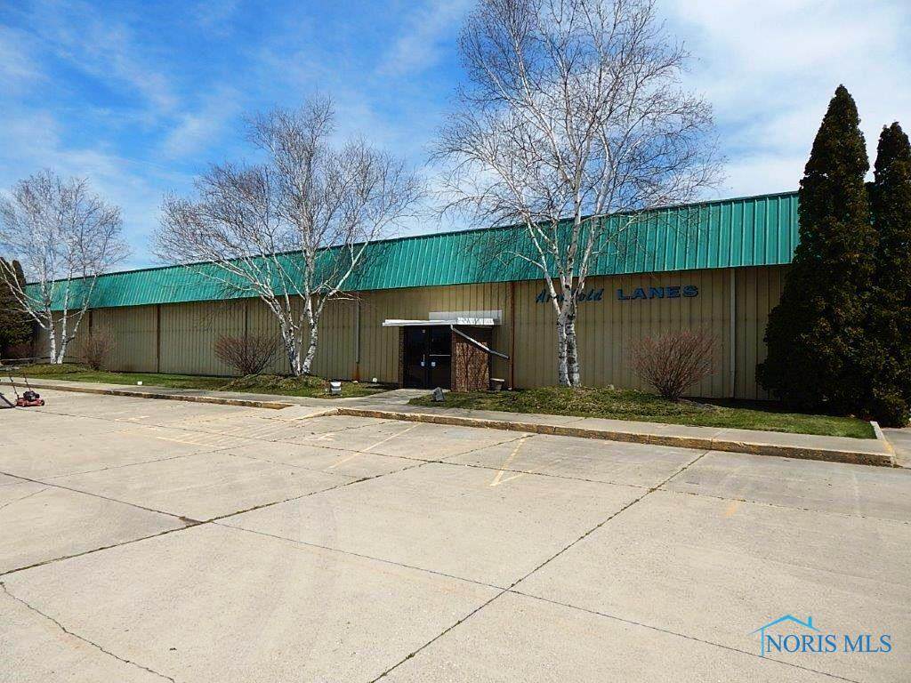 1010 Defiance - Photo 1