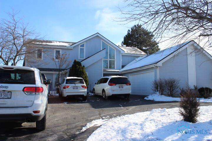 2428 Shoreland - Photo 1
