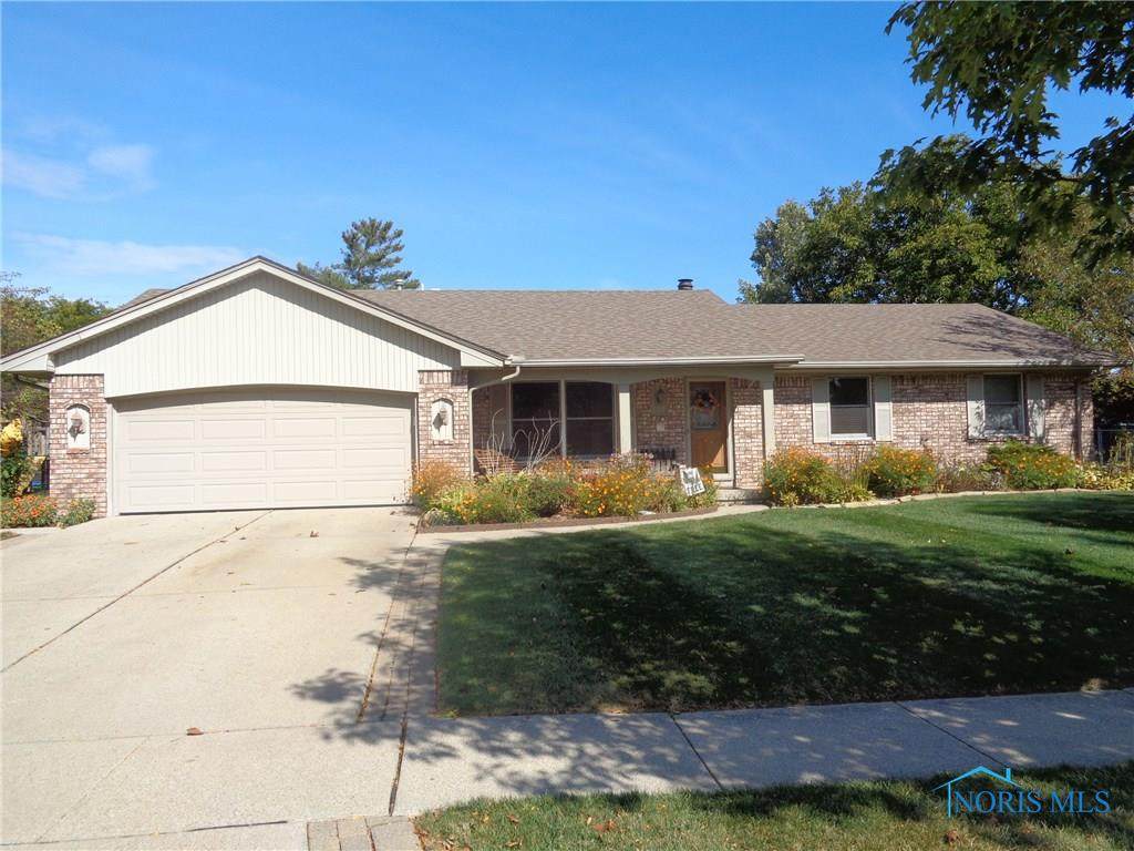 3125 Beachwood - Photo 1
