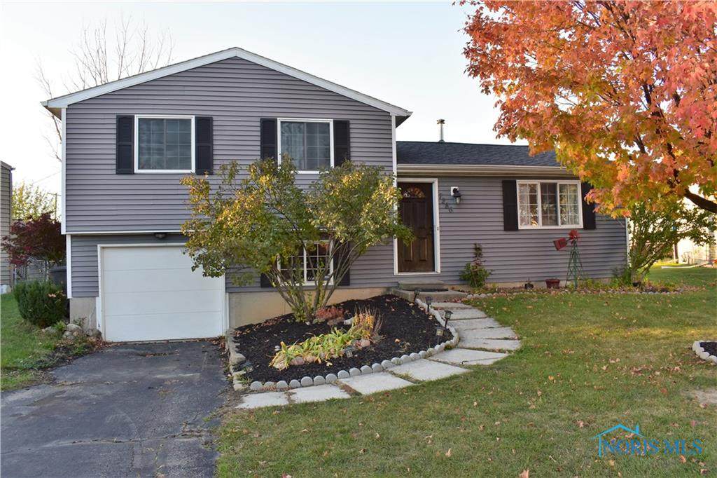 7286 Starcrest - Photo 1