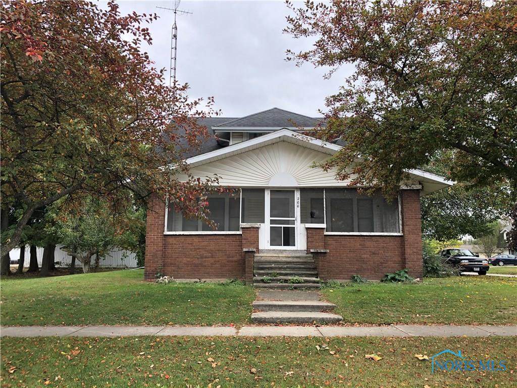 200 Lynn - Photo 1