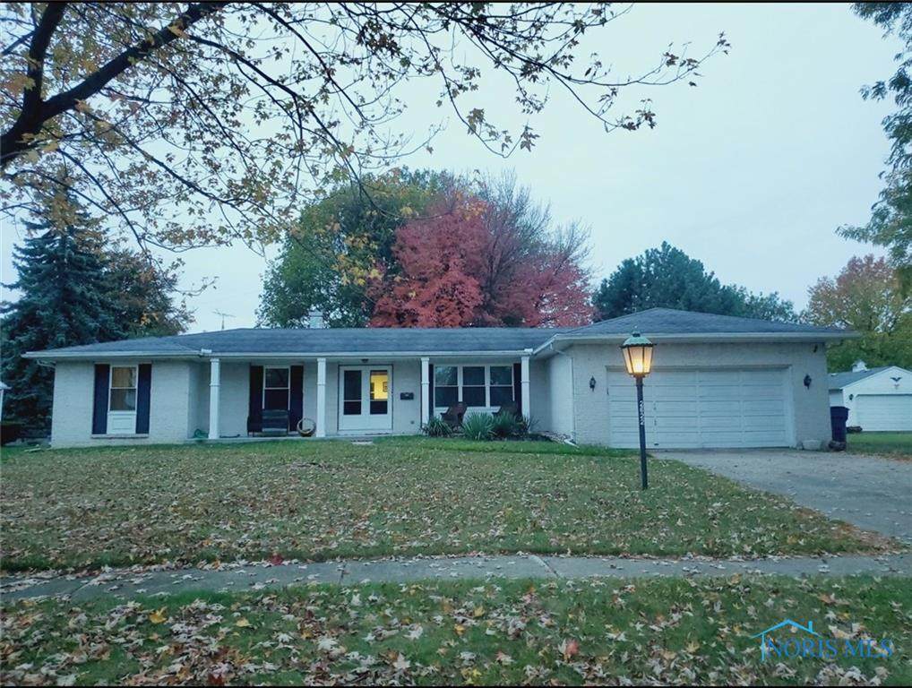 2622 Gladhaven - Photo 1