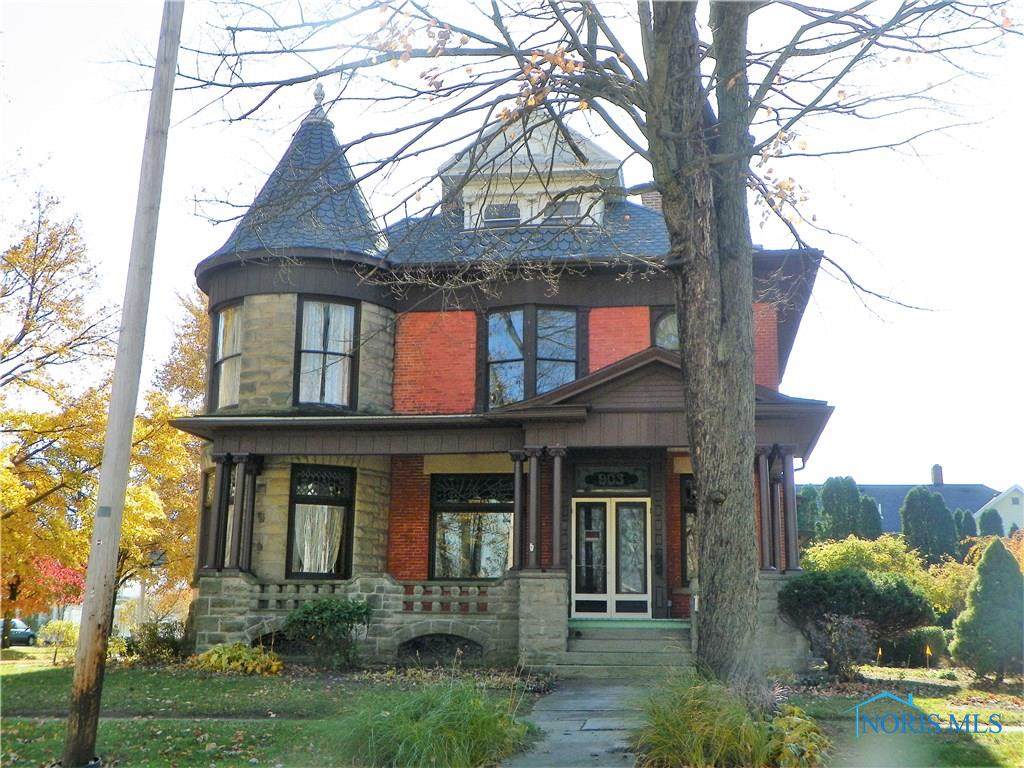 903 Birchard - Photo 1