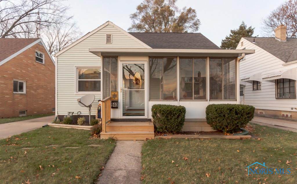 940 Cloverdale - Photo 1