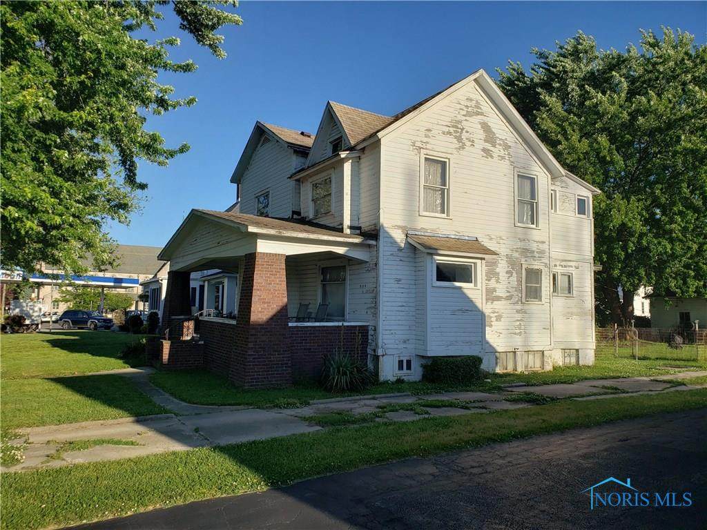 819 State - Photo 1