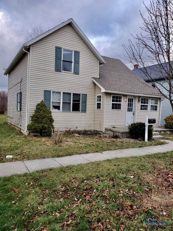 108 Elm - Photo 1