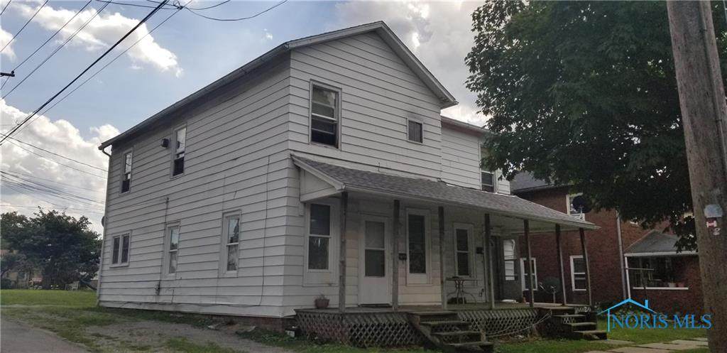 213 Walker - Photo 1