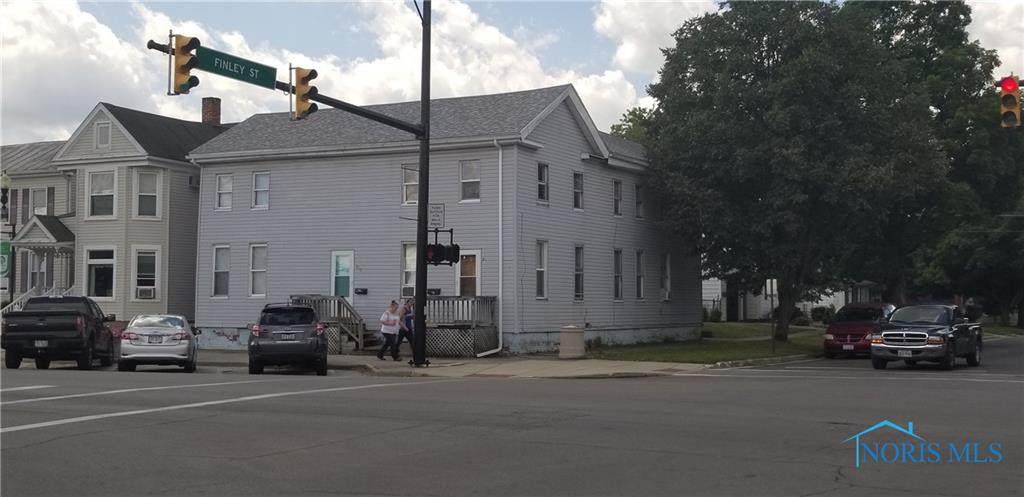 232 Sandusky - Photo 1