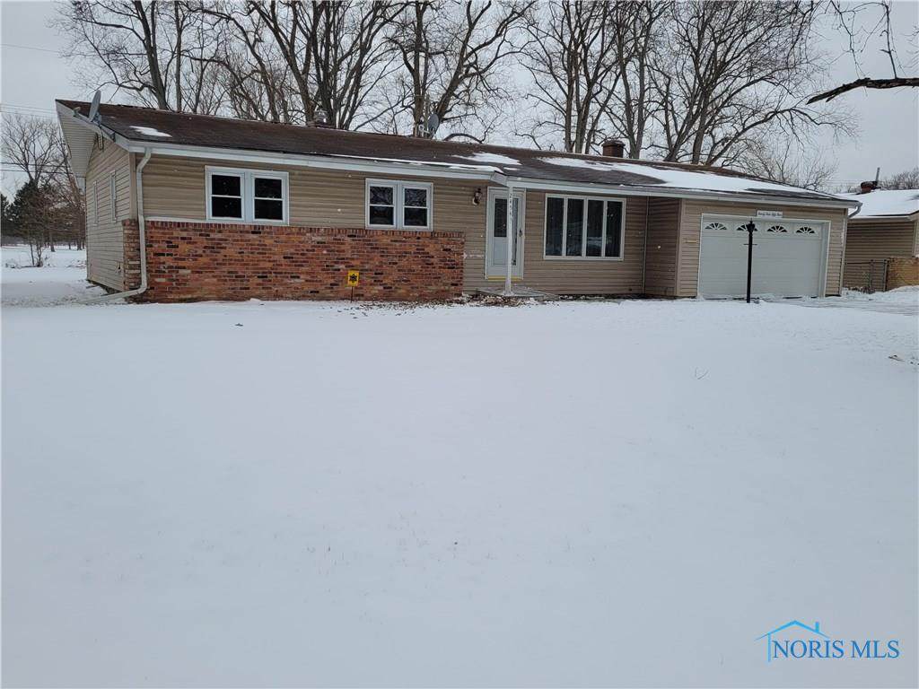 2454 Greenlawn - Photo 1