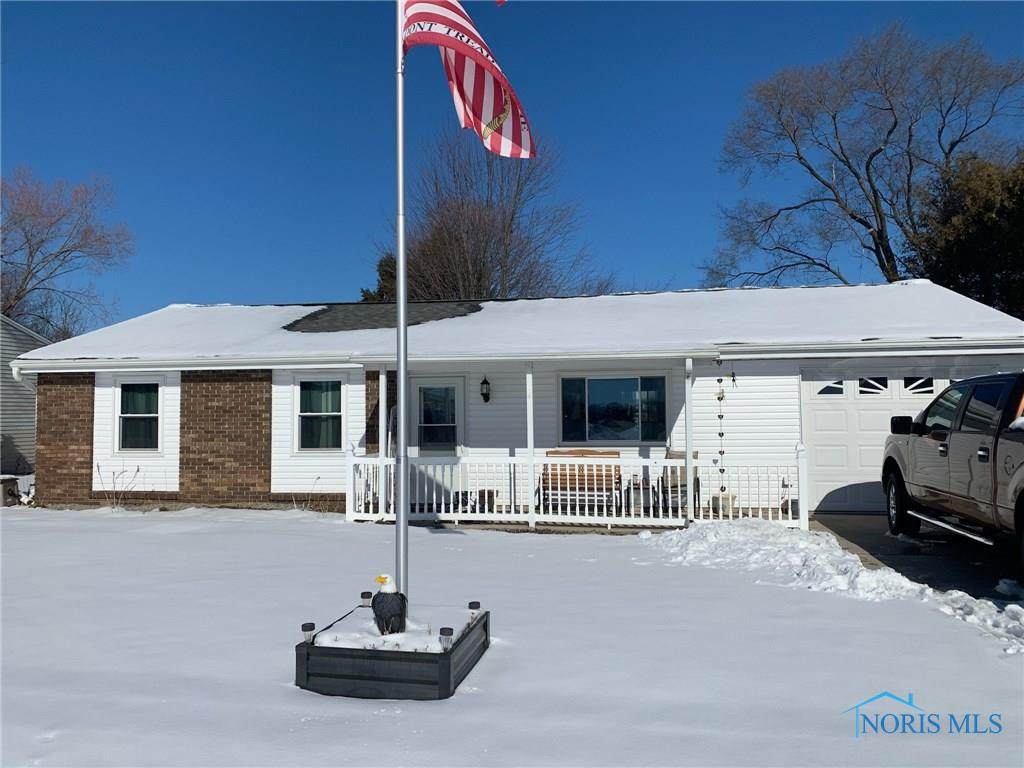 1119 Wilson - Photo 1