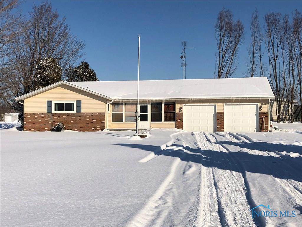 127 Seneca Drive - Photo 1
