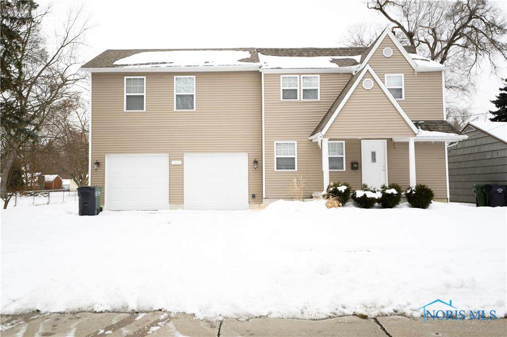 1075 Keeler - Photo 1