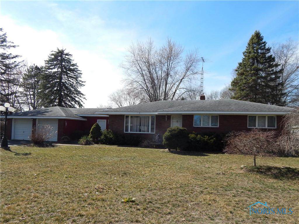3225 King Road - Photo 1