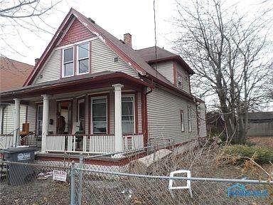 1932 Chase Street - Photo 1