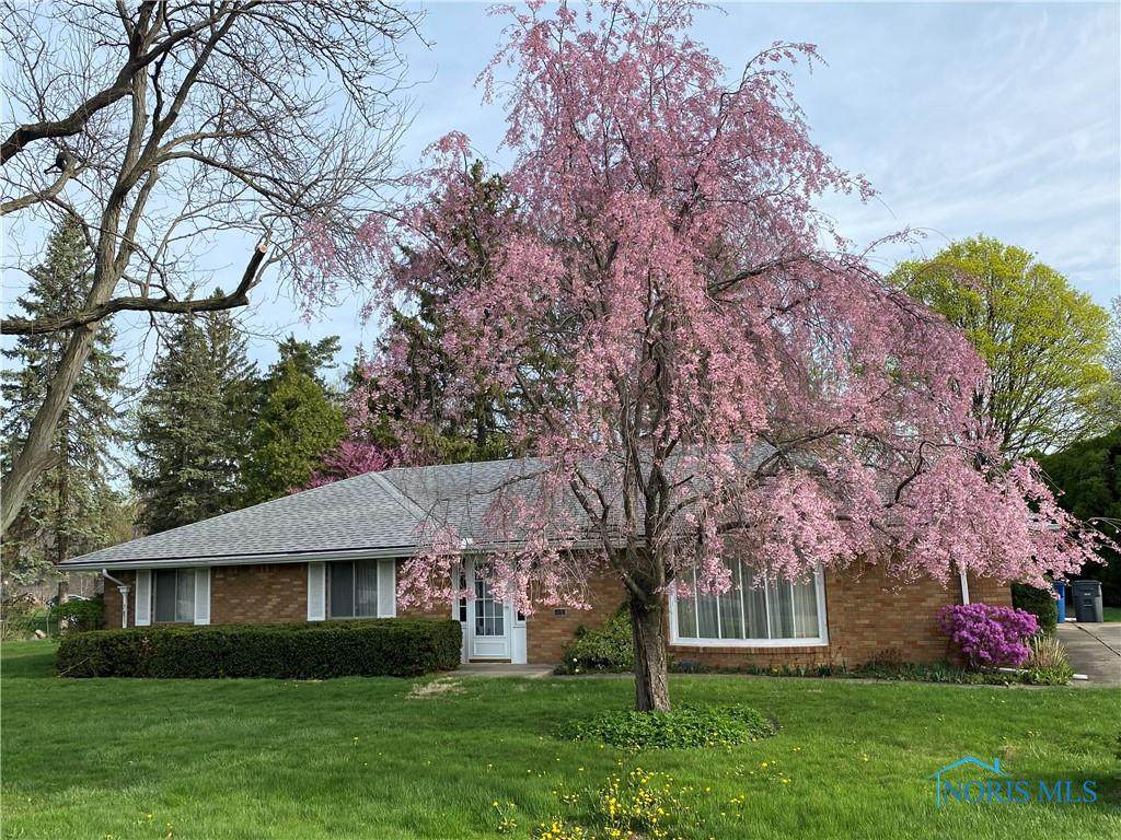 1236 Ogontz Avenue - Photo 1