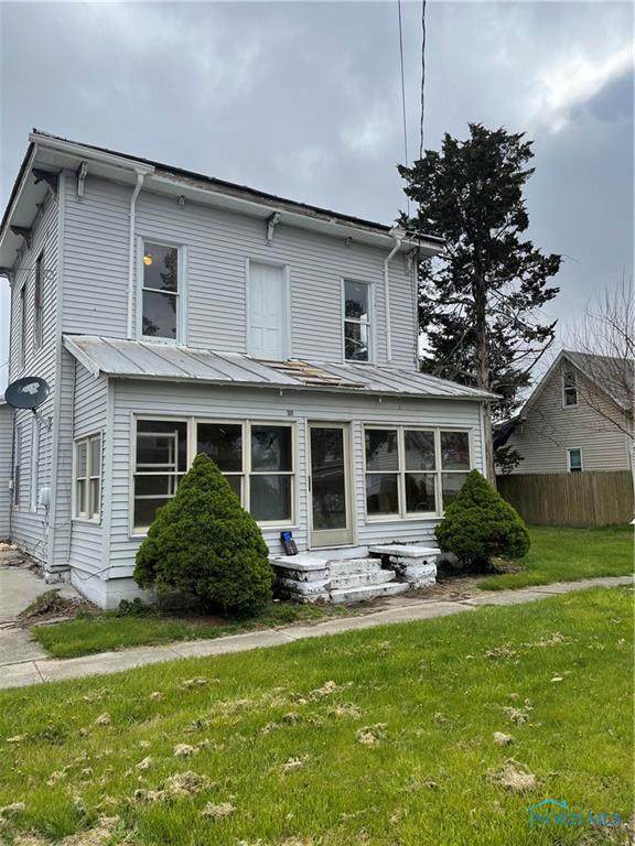 301 Sycamore Street - Photo 1