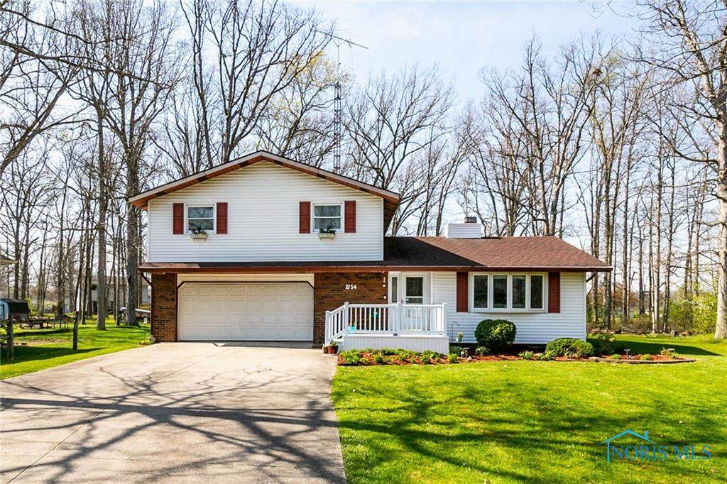 2154 Hawthorne Drive - Photo 1