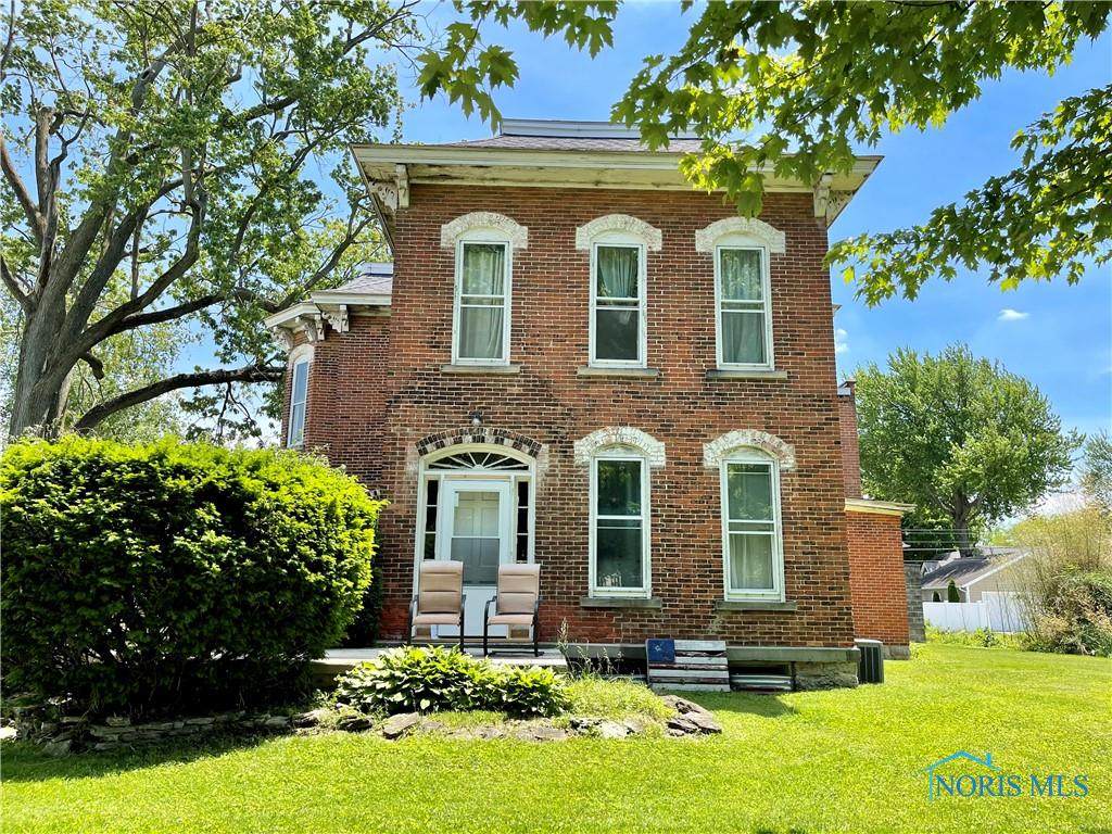 318 Rice Street - Photo 1