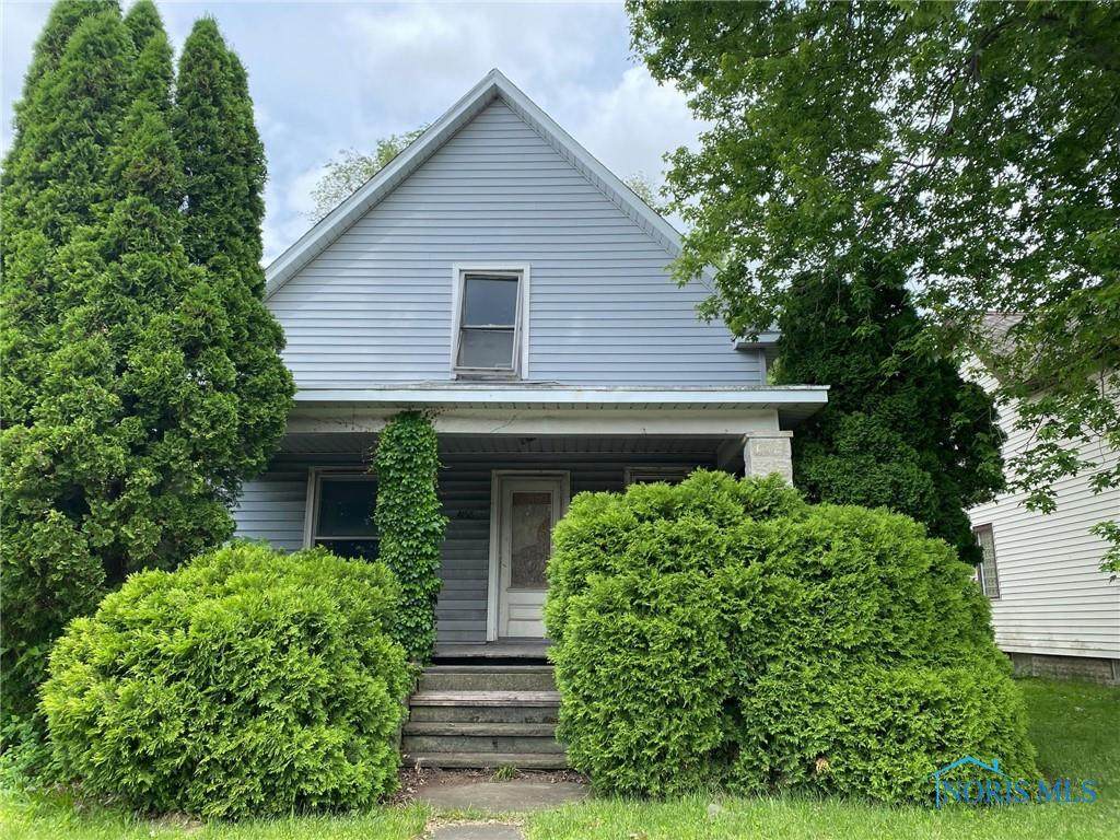 4156 Lewis Avenue - Photo 1