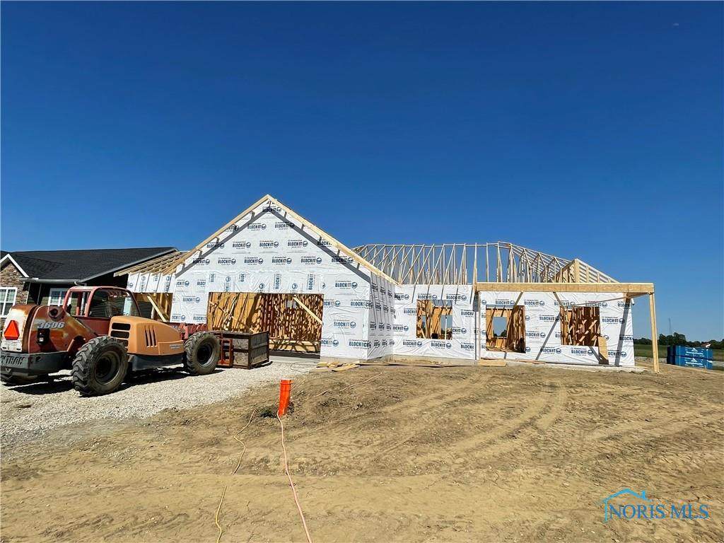 16041 Elk Drive - Photo 1