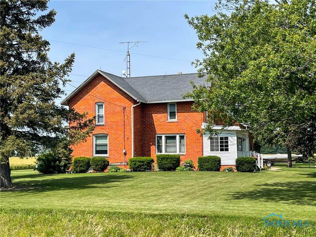 2098 Benton Carroll Road - Photo 1