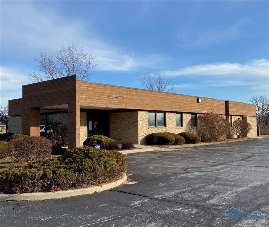 365 Windsor Lane - Photo 1