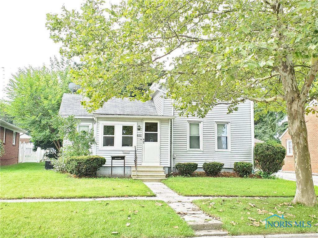 651 Summit Street - Photo 1