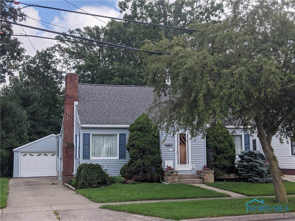 613 Buchanan Street - Photo 1