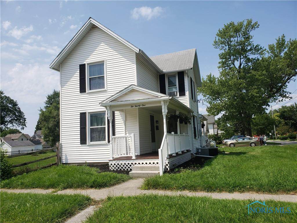 221 Ada Avenue - Photo 1