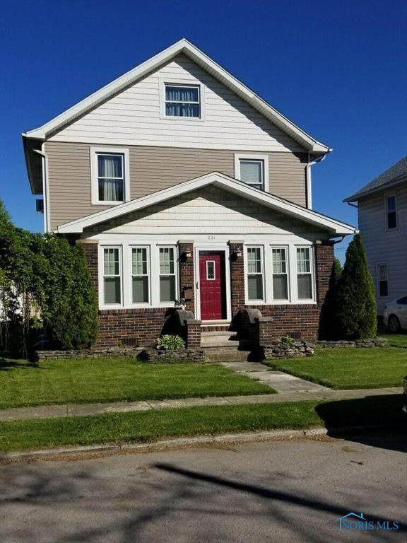 221 Lynn Street - Photo 1