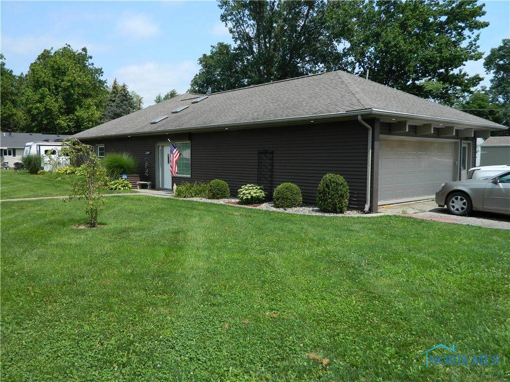 317 Avenue B - Photo 1