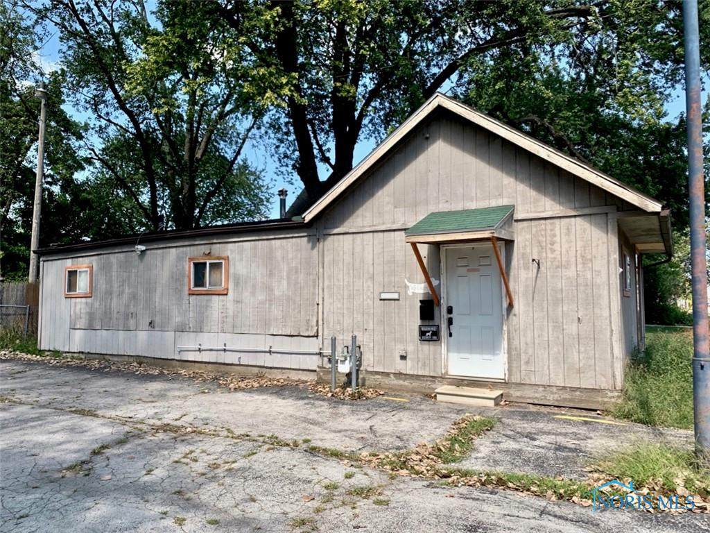 4437 Jackman Road - Photo 1