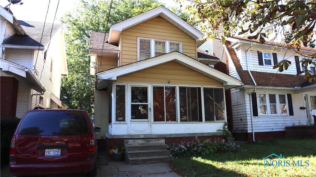 528 Hudson Street - Photo 1