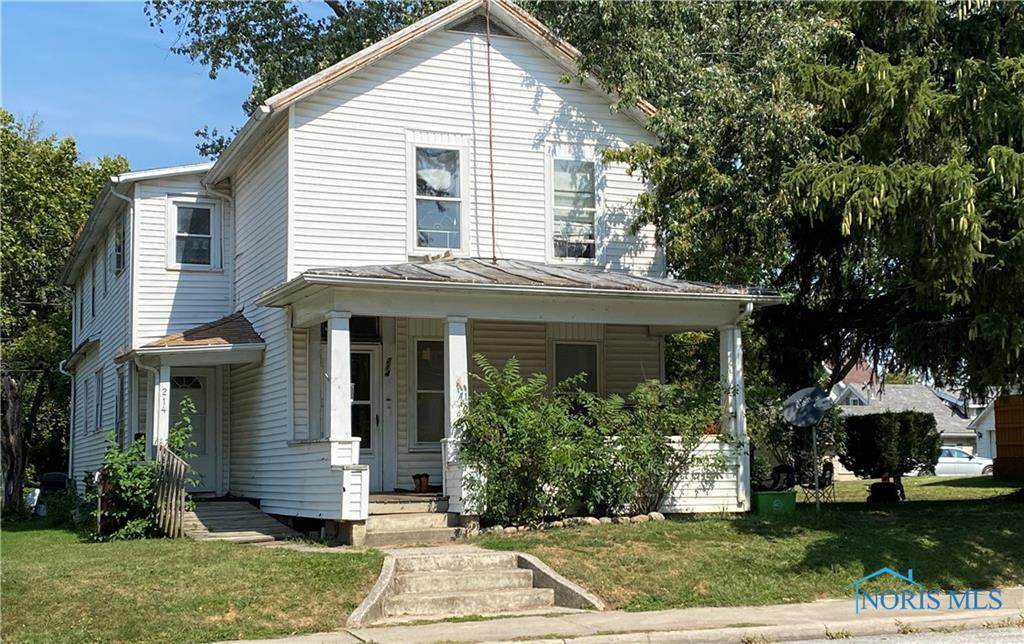 214 Hopkins Street - Photo 1
