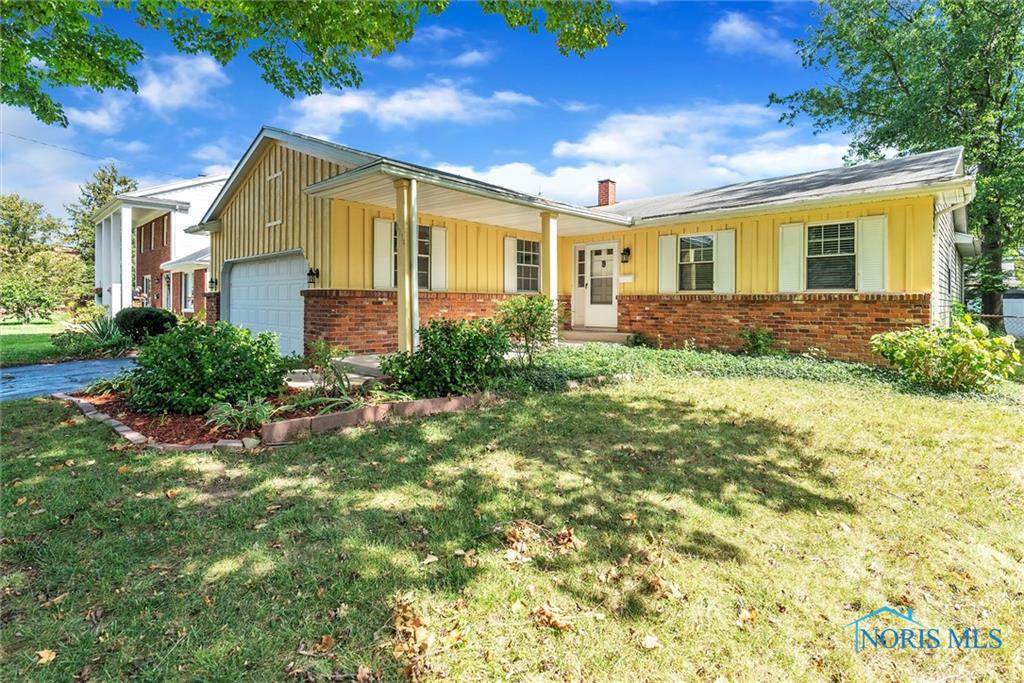 6058 Angleview Drive - Photo 1