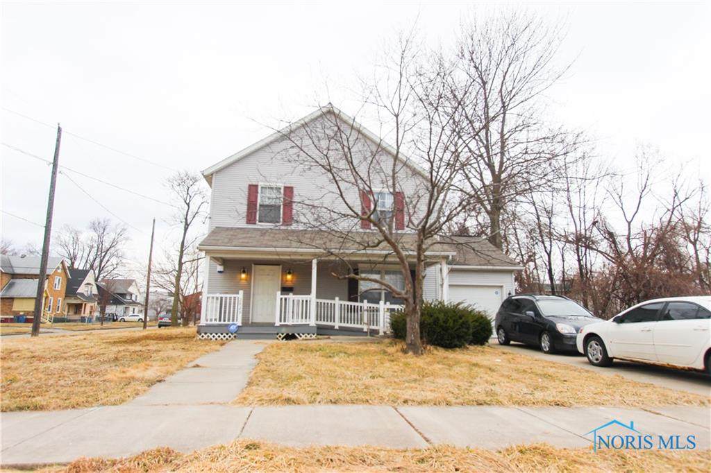 2829 Lawrence Avenue - Photo 1