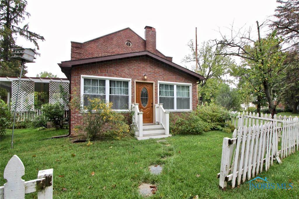 3772 Beechway Boulevard - Photo 1