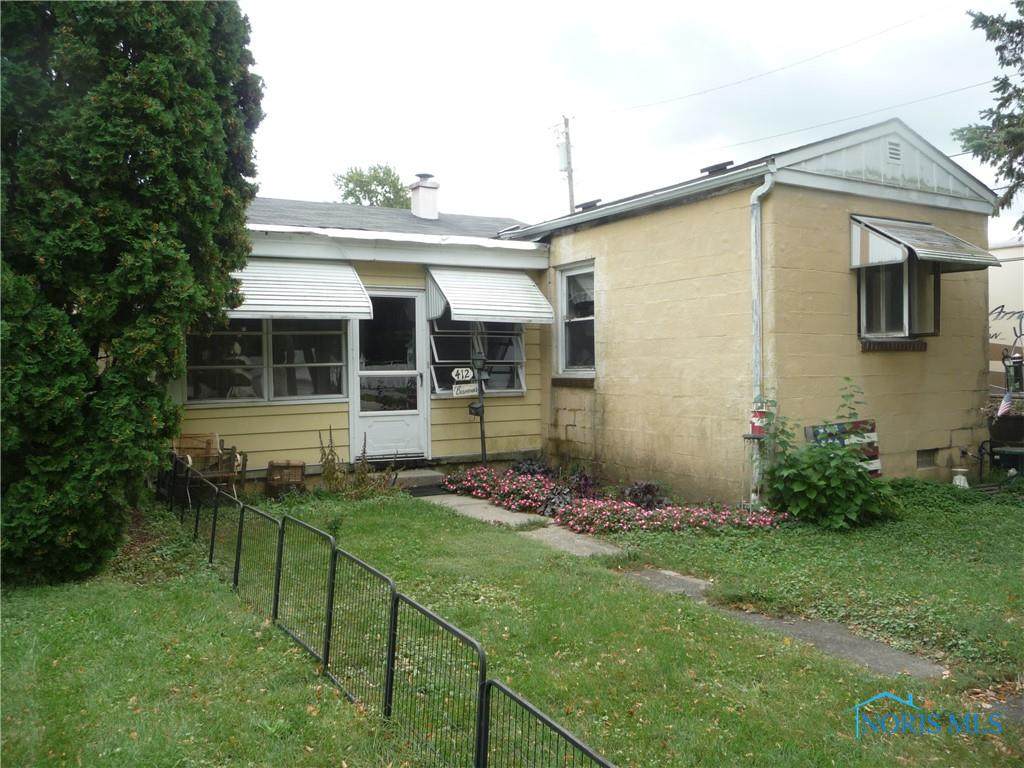 412 Hickory Street - Photo 1
