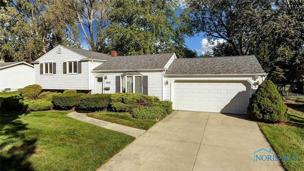 2940 Elsie Avenue - Photo 1