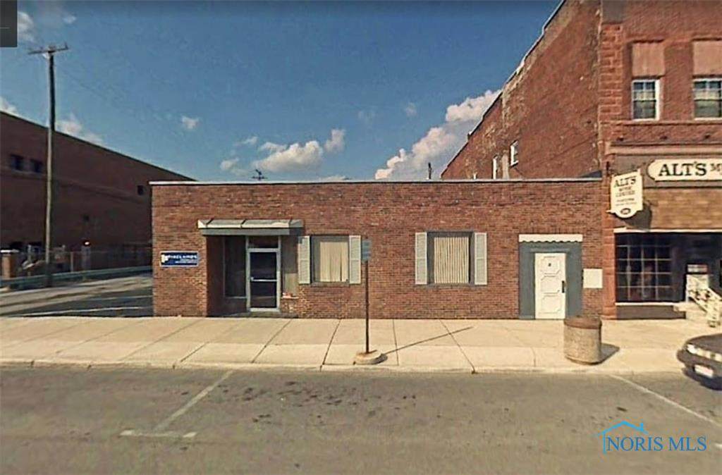 122 Center Street - Photo 1