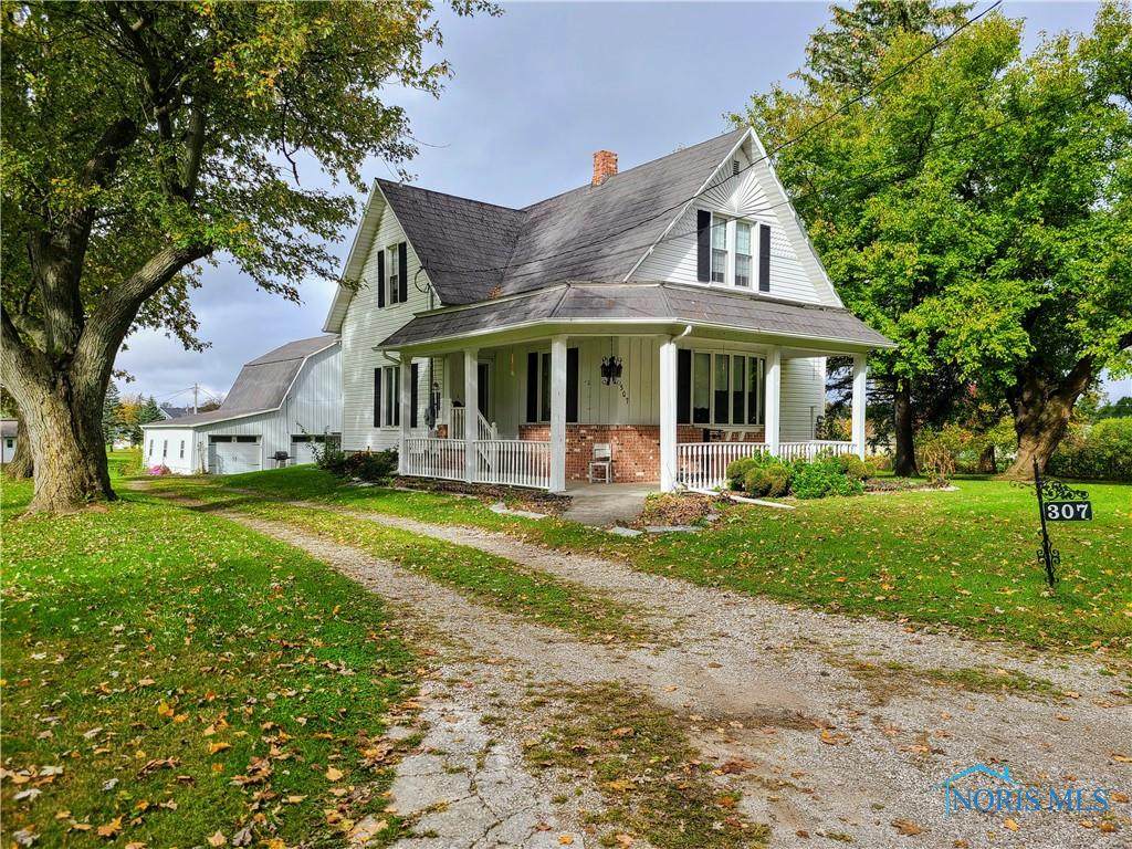 307 Maple Street - Photo 1