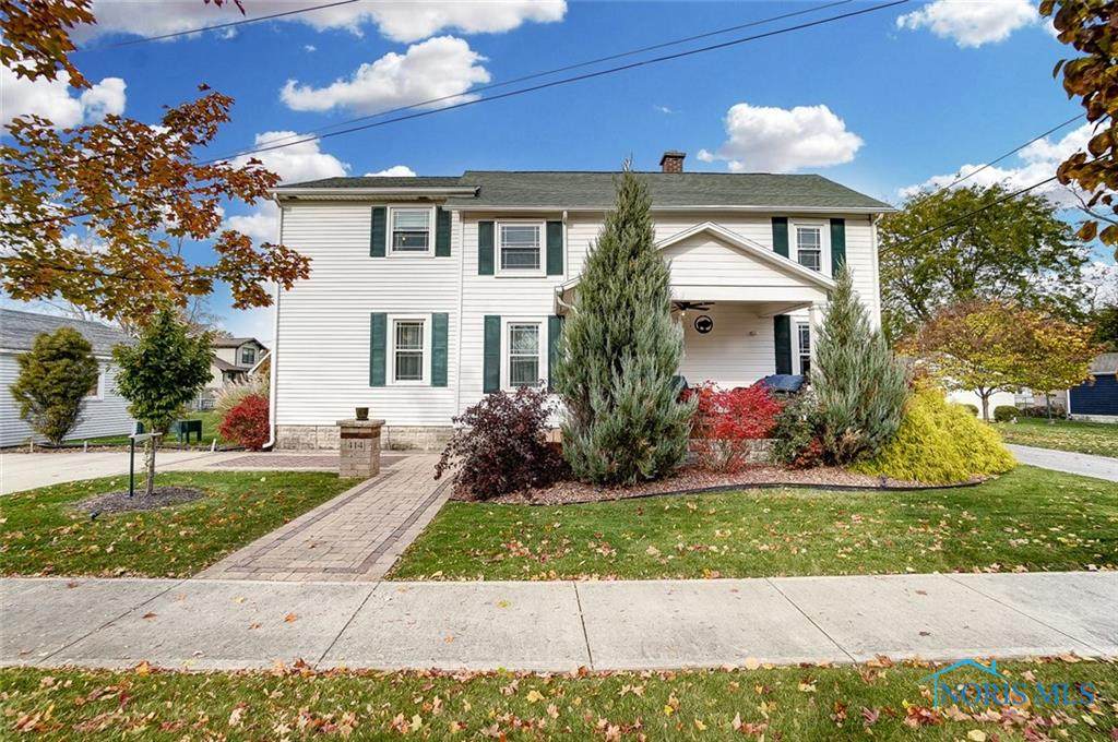 414 3RD Street - Photo 1
