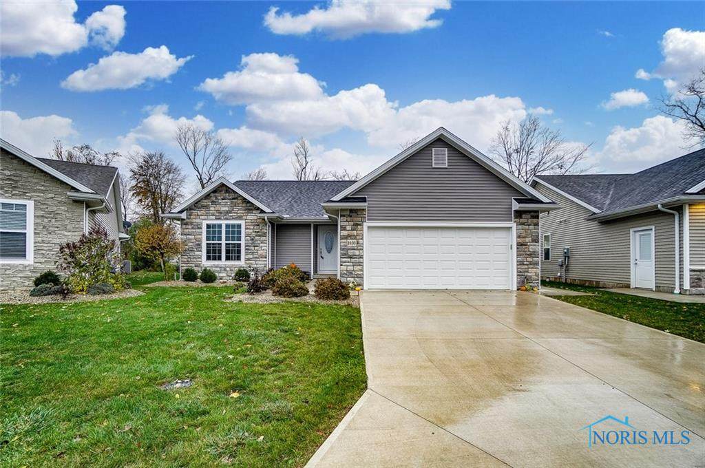 1130 Hummingbird Way - Photo 1
