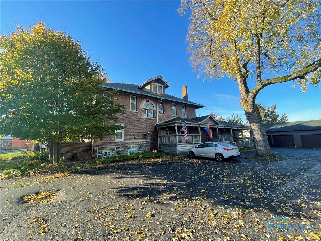 501 Detroit Avenue - Photo 1