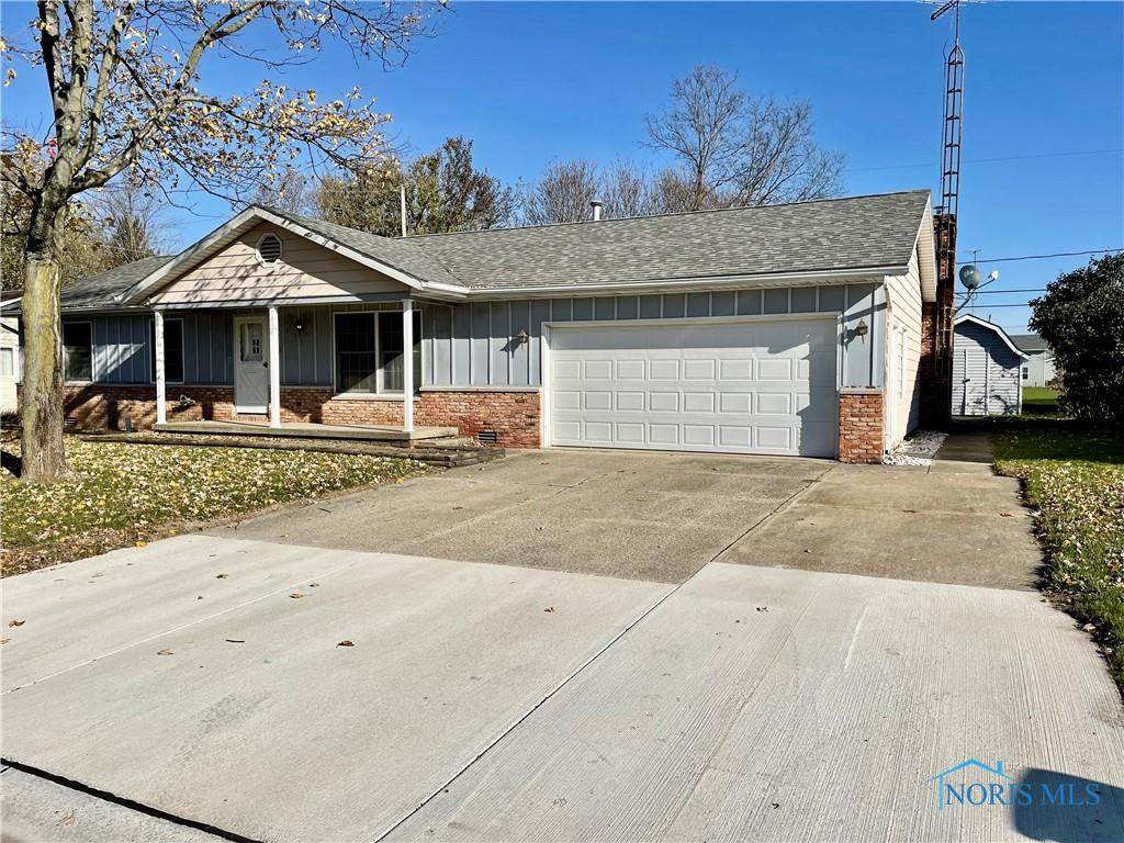 832 Graceway Drive - Photo 1