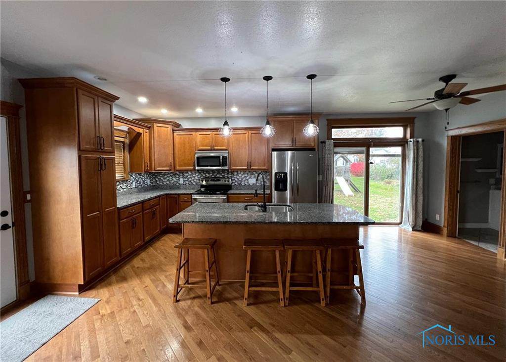 1064 Main Street - Photo 1