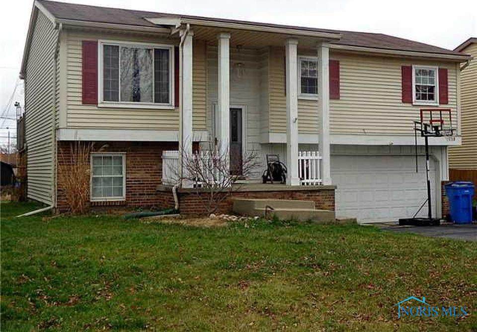 738 Poinsetta Avenue - Photo 1