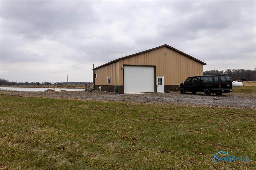 23444 Township Road 65 - Photo 1