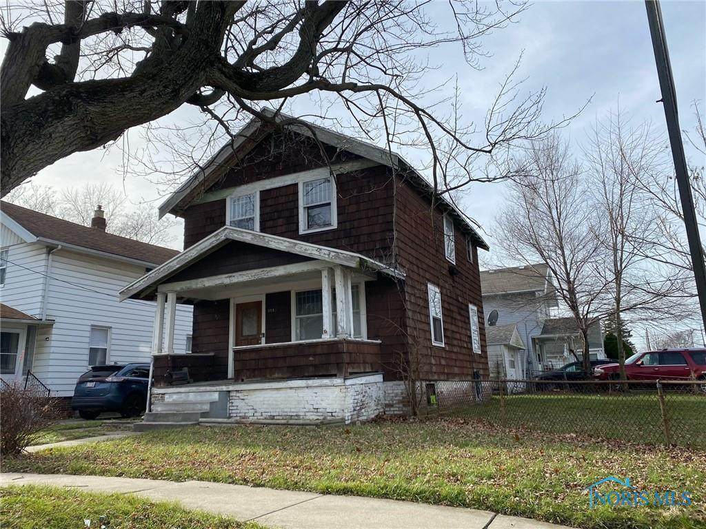 3725 Leybourn Avenue - Photo 1