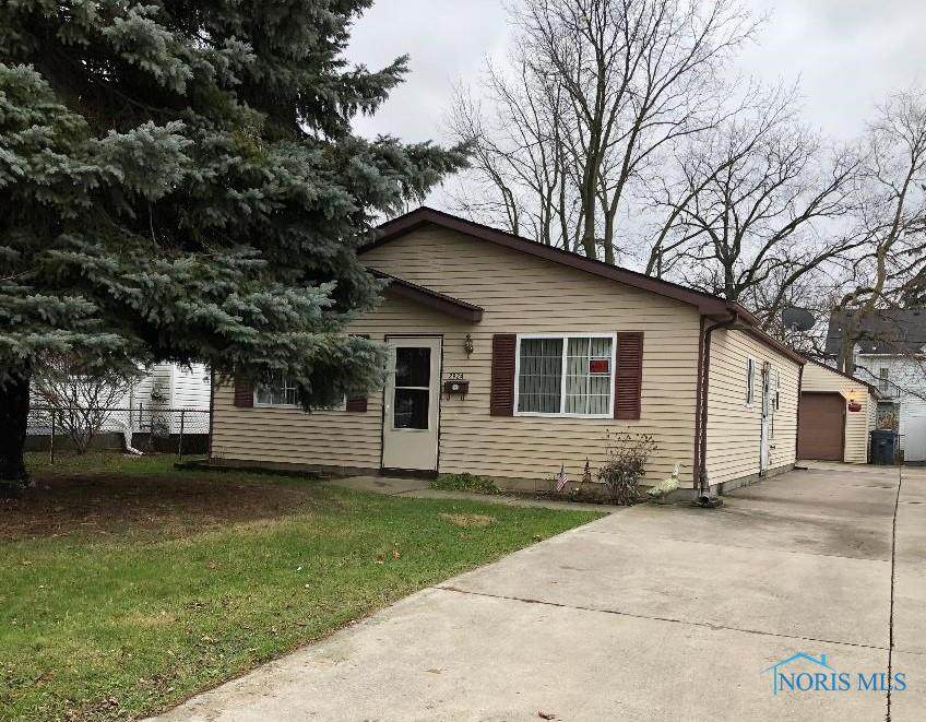 2924 117th Street - Photo 1